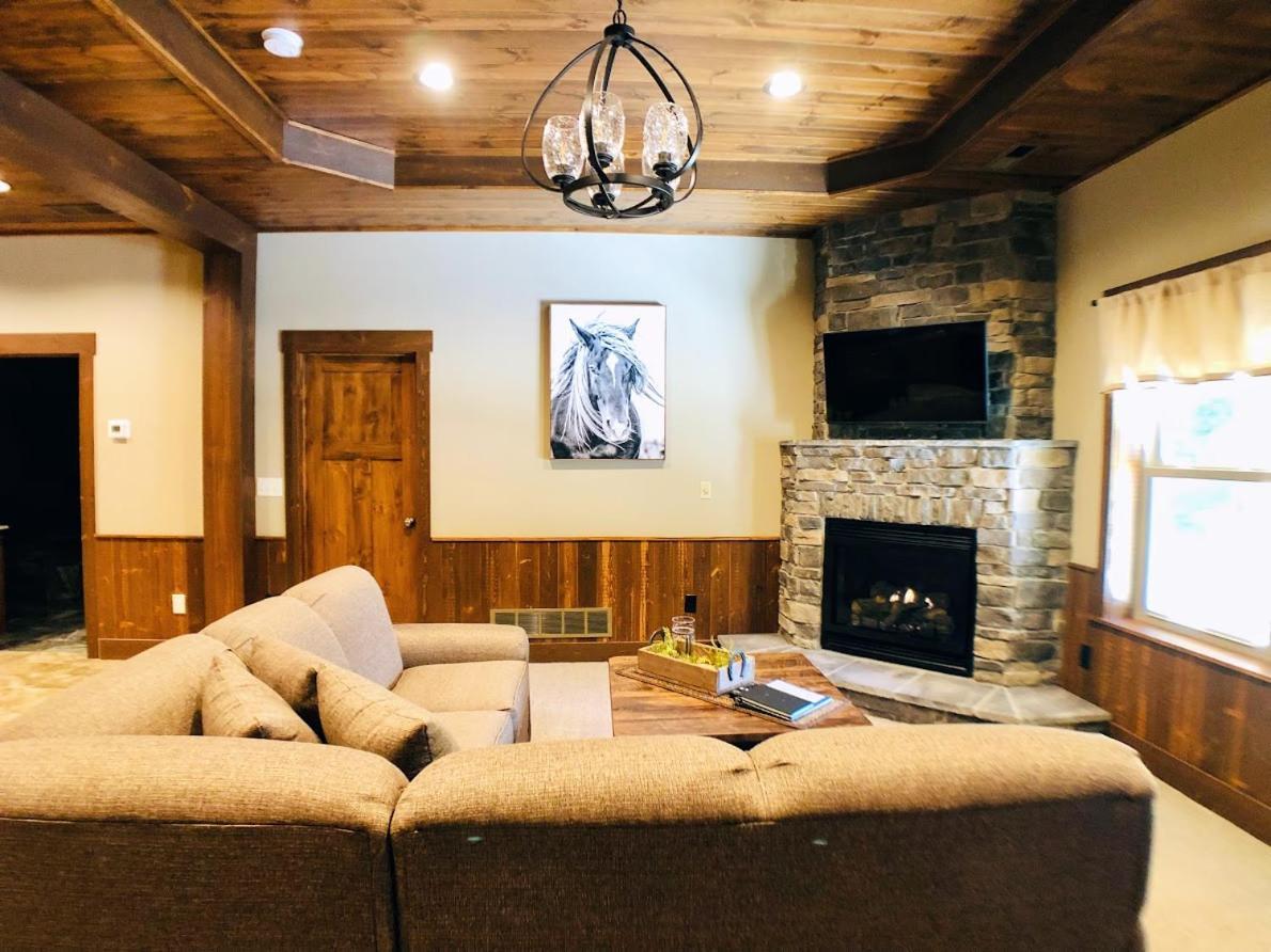 Sojourner'S Lodge & Log Cabin Suites Dundee Zewnętrze zdjęcie