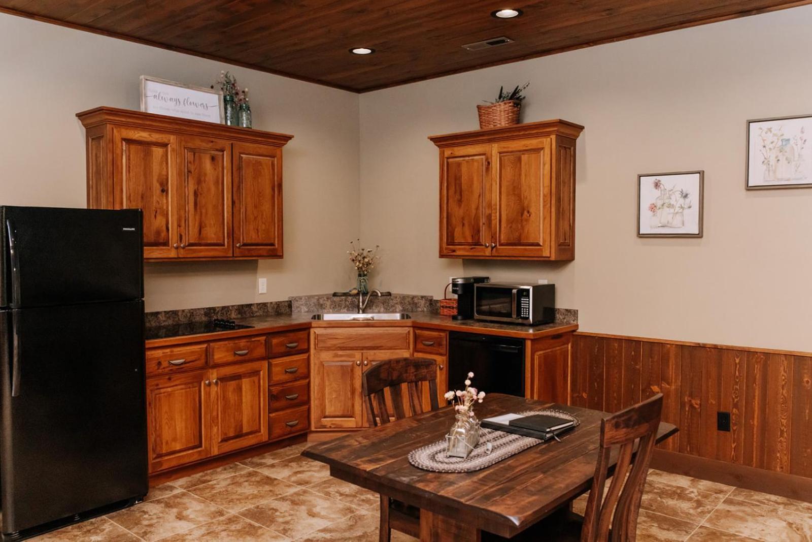 Sojourner'S Lodge & Log Cabin Suites Dundee Zewnętrze zdjęcie